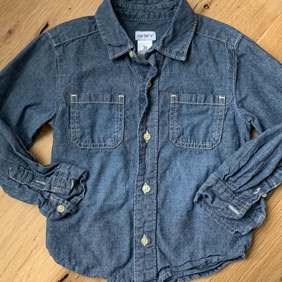 CARTER’S Toddler Button Down Bundle - Picture 5 of 9